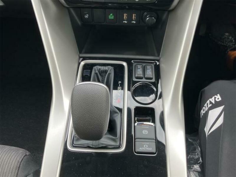 ECLIPSE CROSS