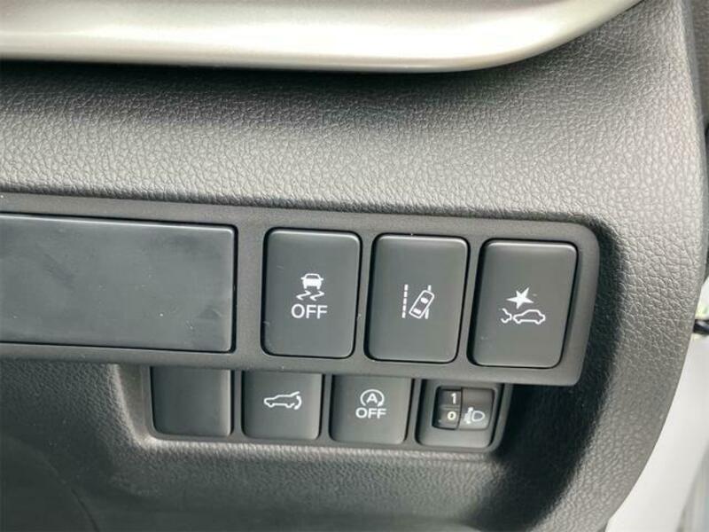ECLIPSE CROSS