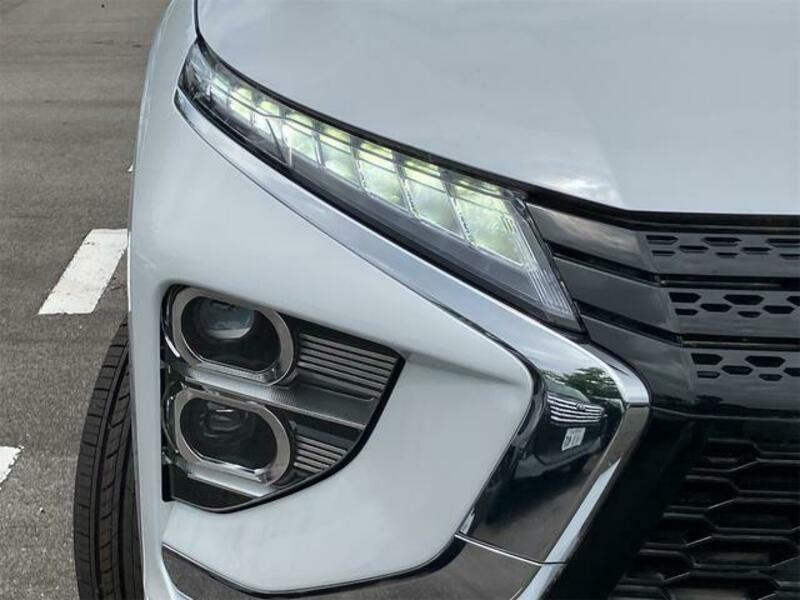 ECLIPSE CROSS