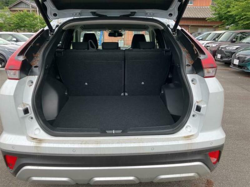 ECLIPSE CROSS
