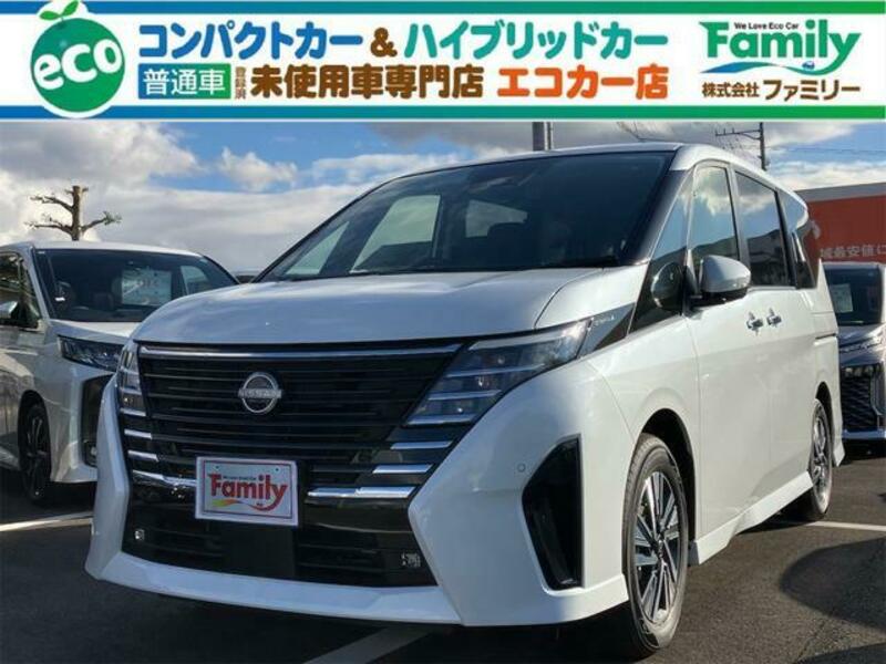NISSAN SERENA