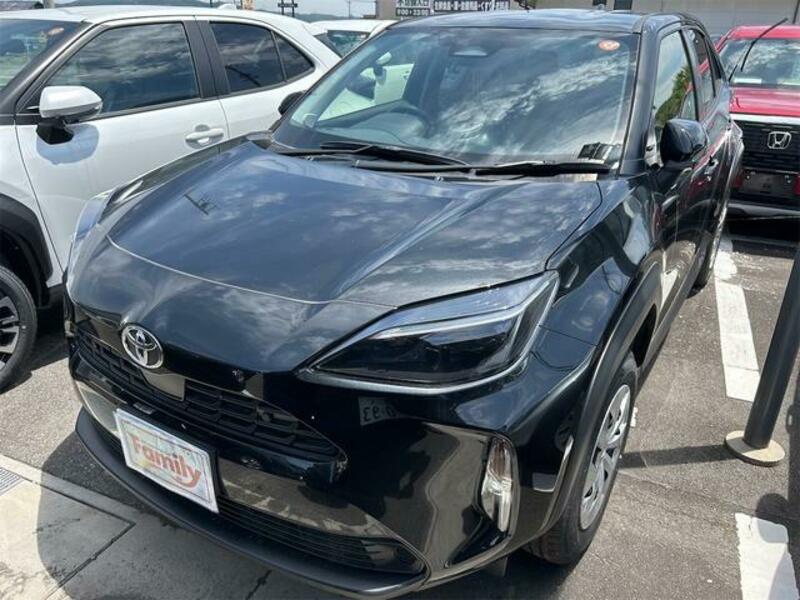 YARIS CROSS