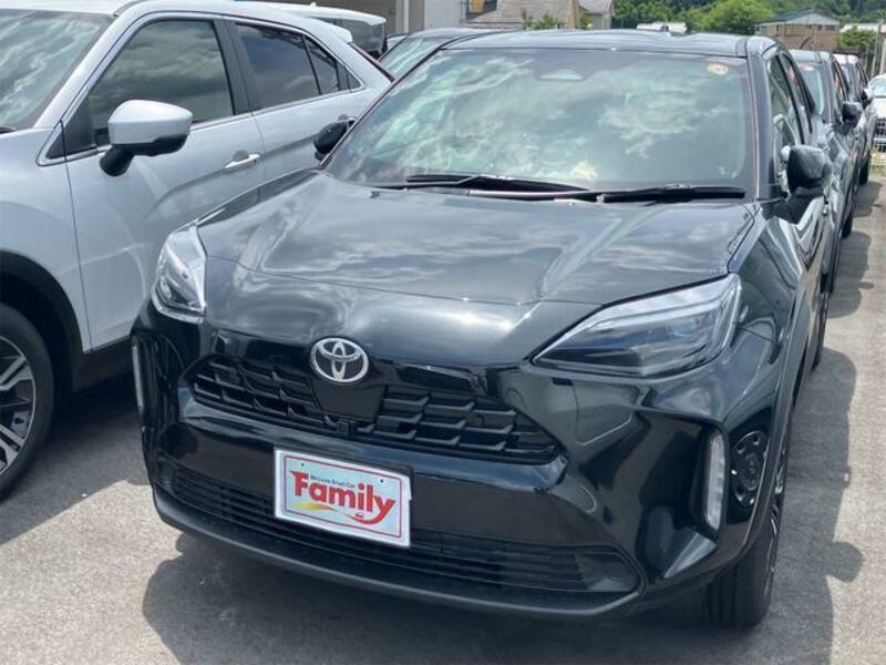 YARIS CROSS