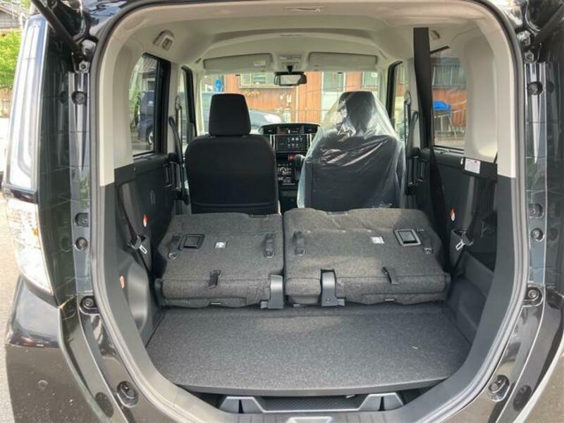 ROOMY