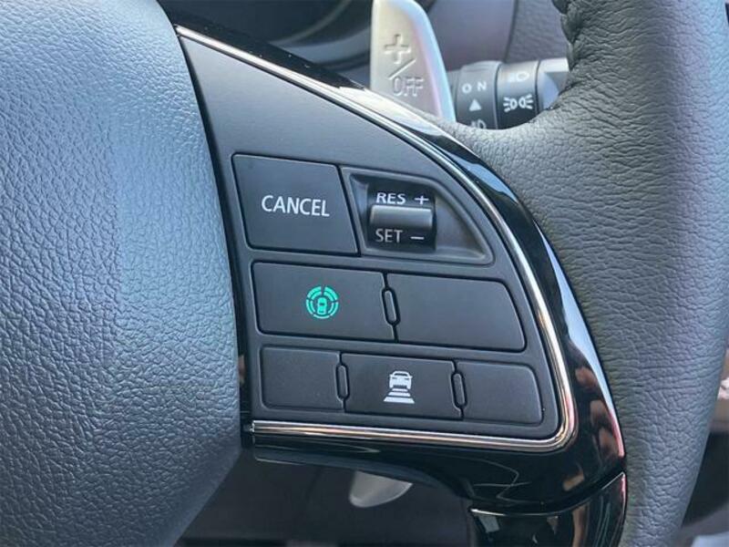 ECLIPSE CROSS