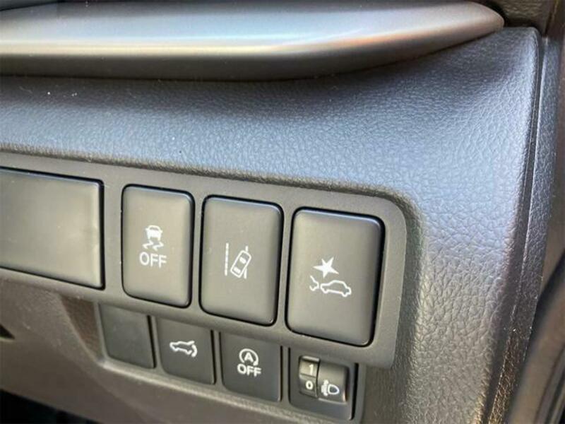 ECLIPSE CROSS