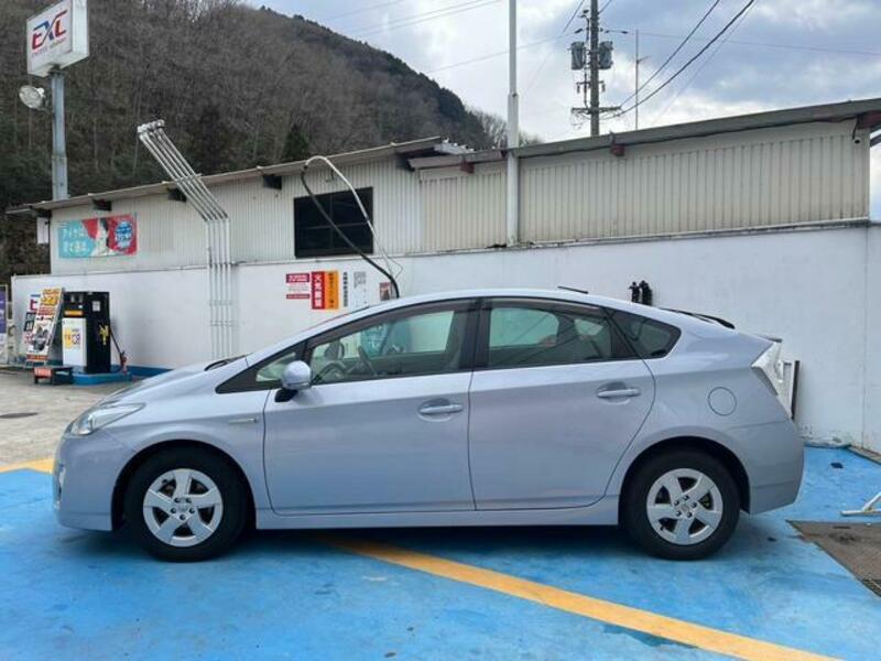 PRIUS