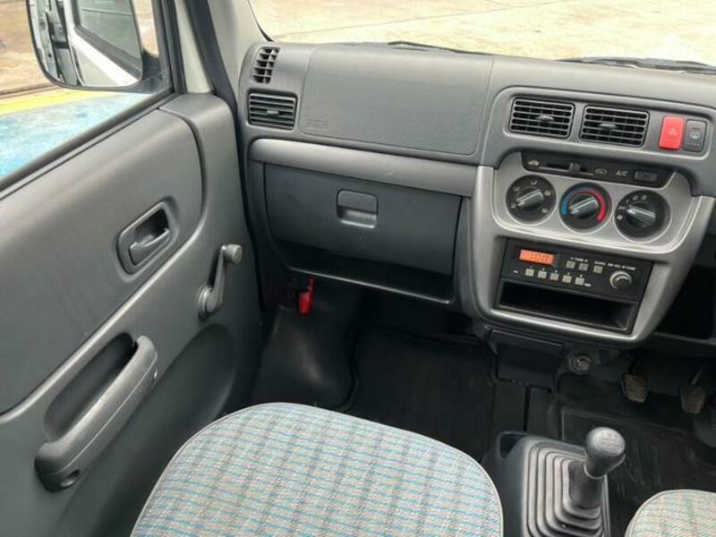 ACTY VAN