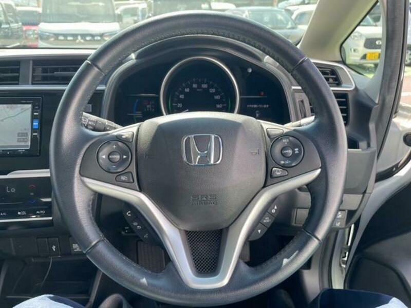 FIT HYBRID