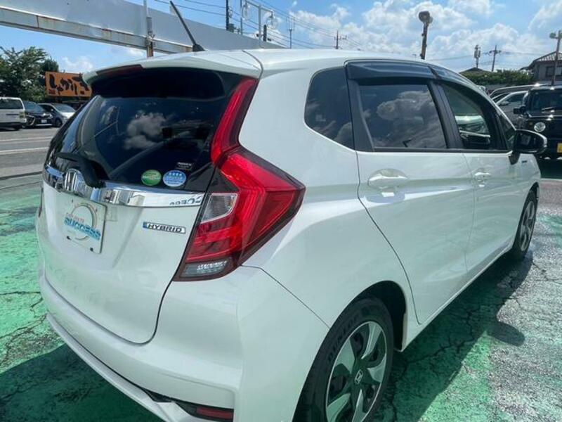 FIT HYBRID