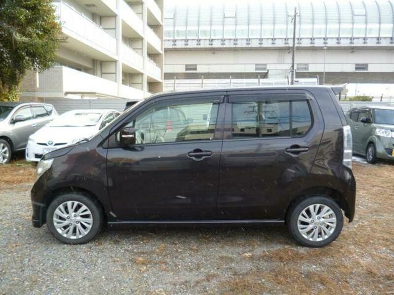 WAGON R