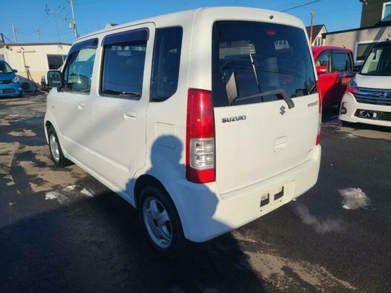WAGON R