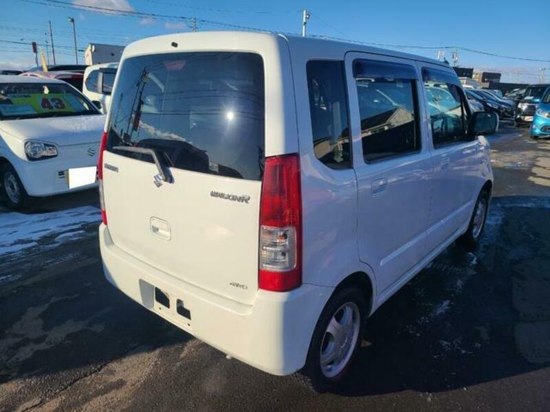 WAGON R