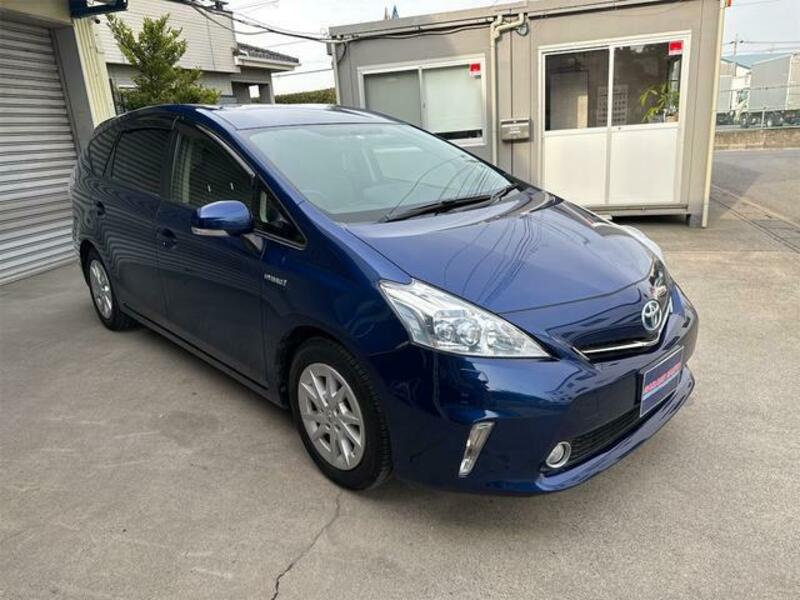 PRIUS ALPHA