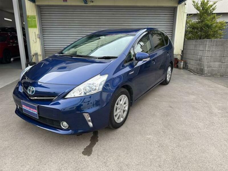 PRIUS ALPHA