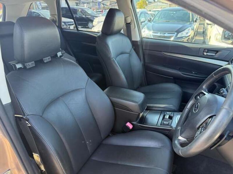 LEGACY OUTBACK