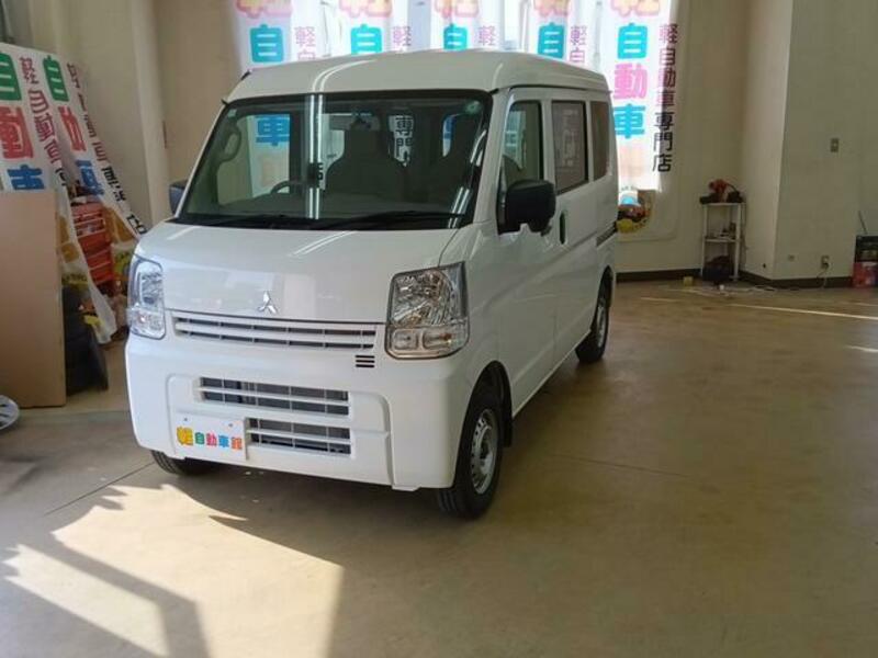 MINICAB VAN