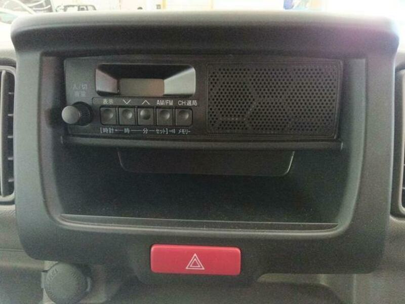 MINICAB VAN