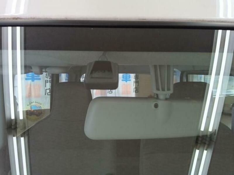 MINICAB VAN