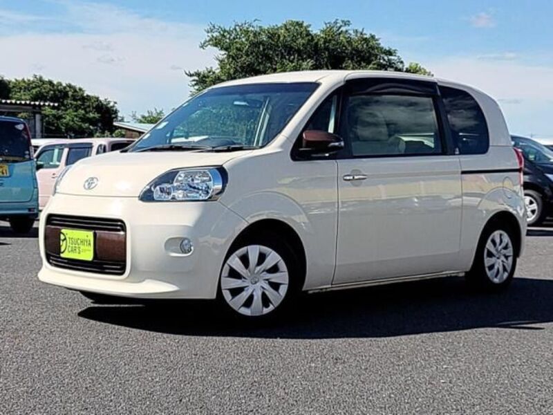 TOYOTA PORTE