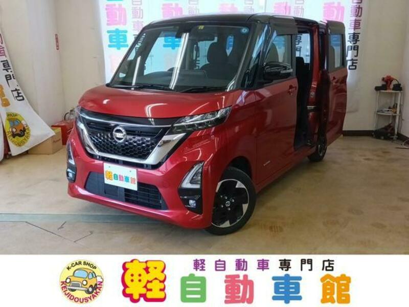 NISSAN ROOX