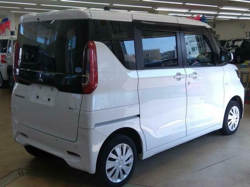 EK SPACE