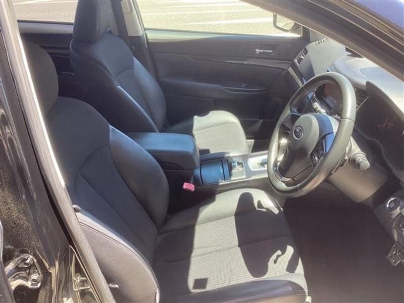 LEGACY B4