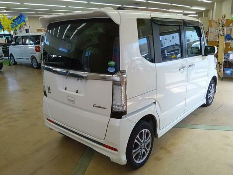 N BOX CUSTOM