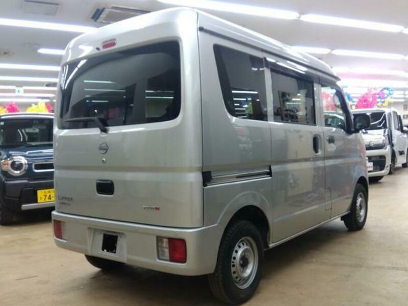 CLIPPER VAN