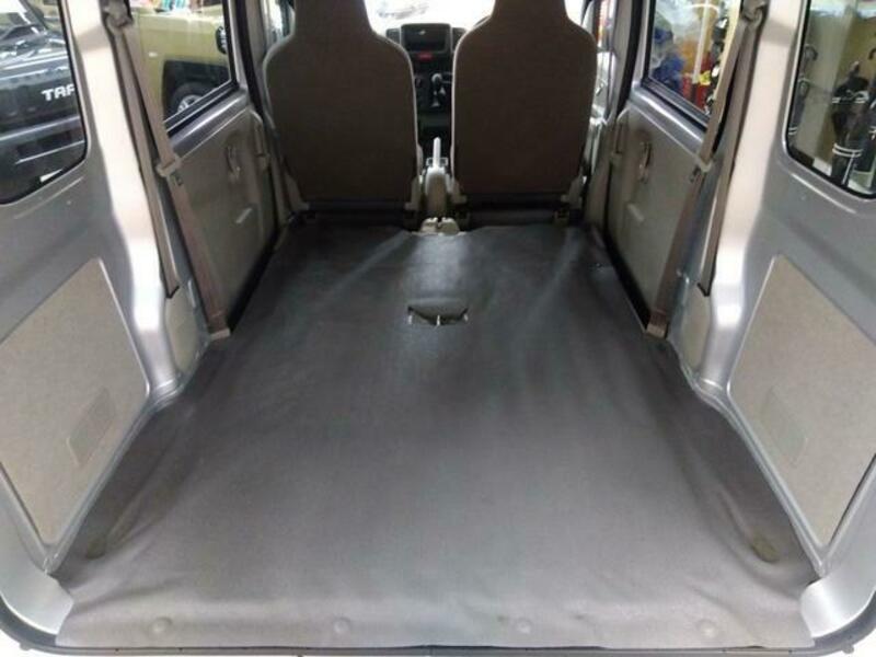 CLIPPER VAN