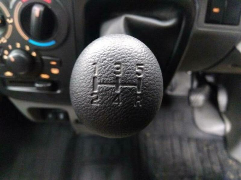 CLIPPER VAN