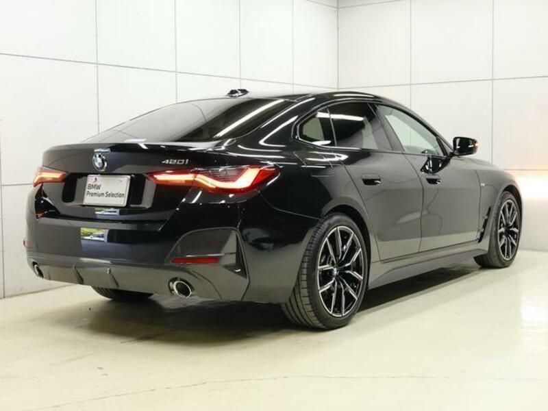 4 SERIES