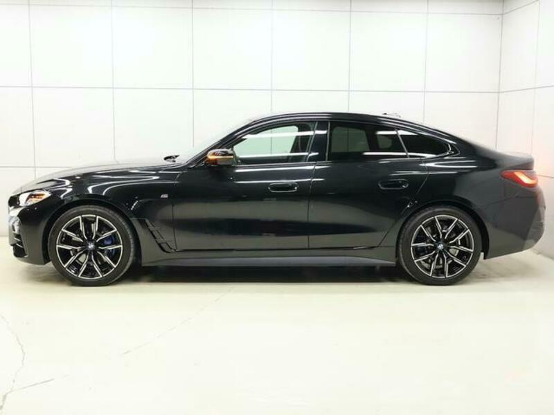 4 SERIES