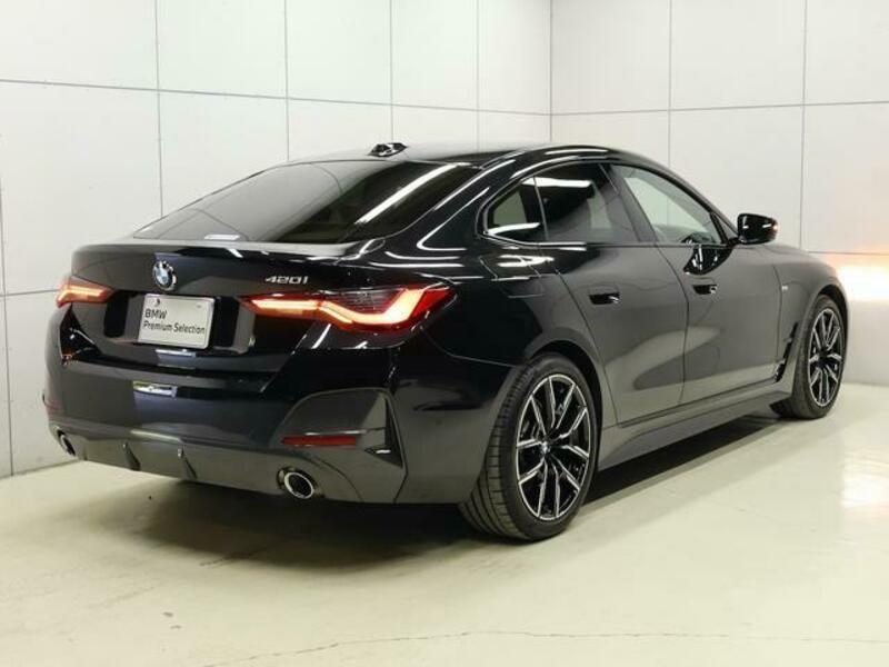 4 SERIES