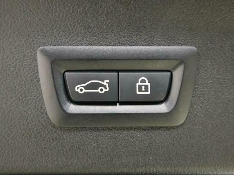 X4