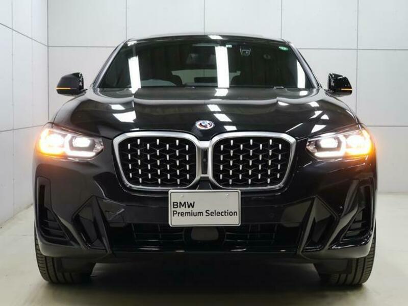 X4