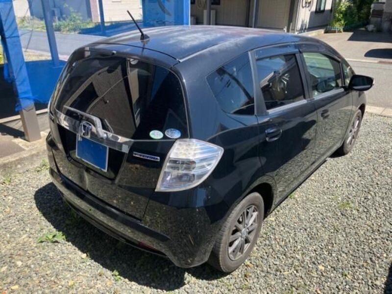 FIT HYBRID