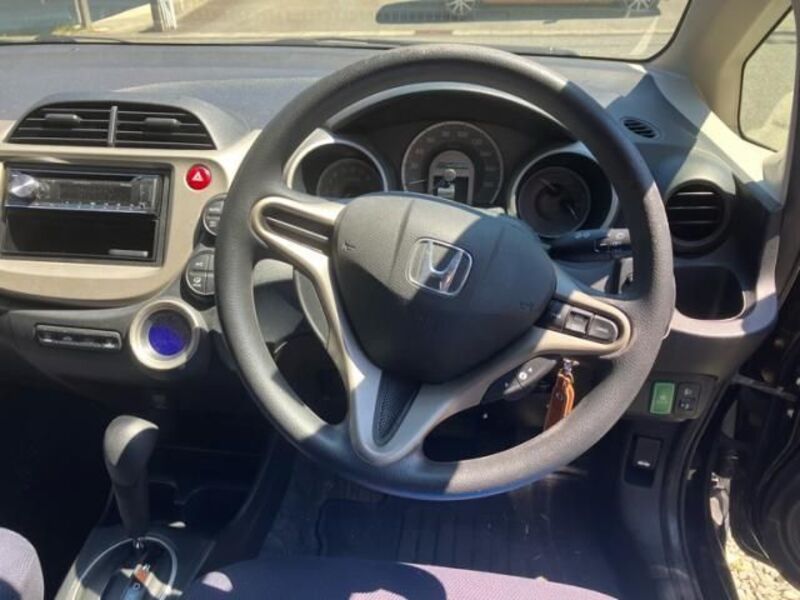 FIT HYBRID