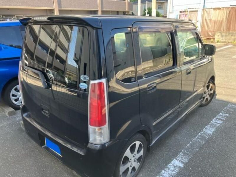 WAGON R