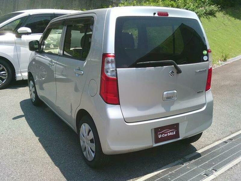 WAGON R