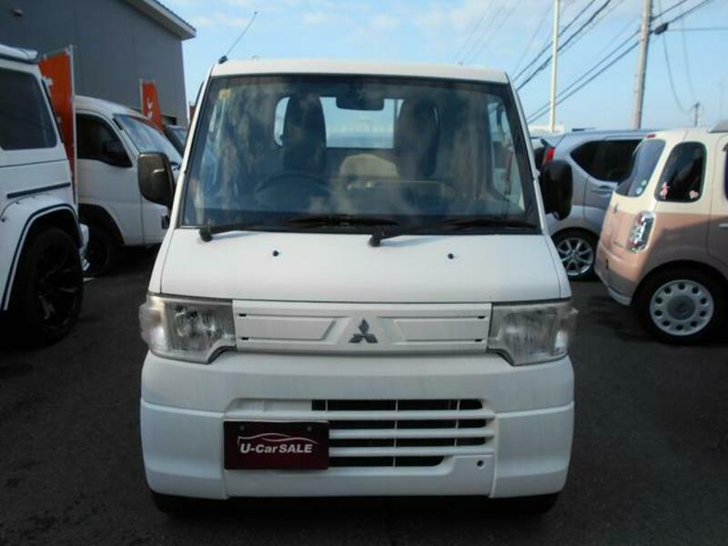 MINICAB TRUCK