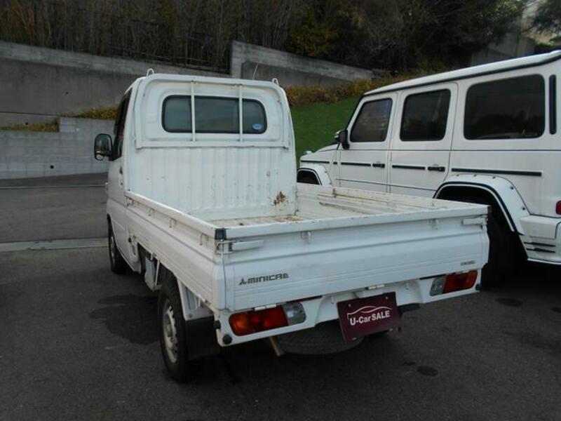 MINICAB TRUCK