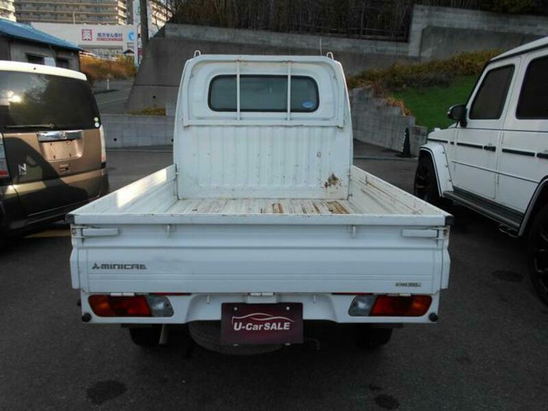 MINICAB TRUCK