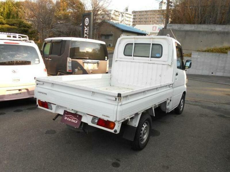 MINICAB TRUCK