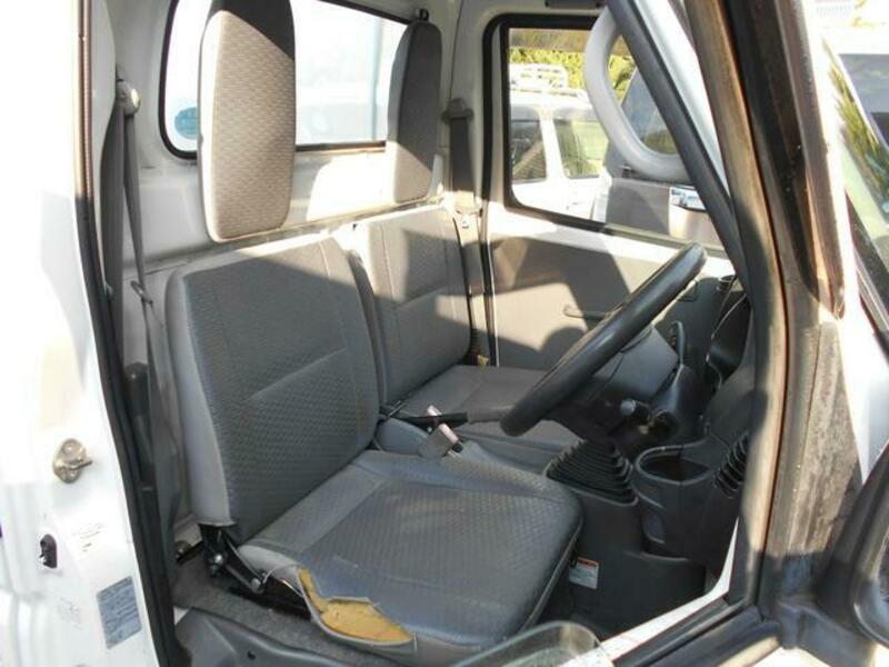 MINICAB TRUCK