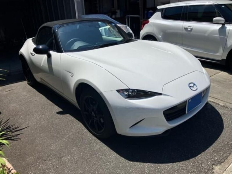 ROADSTER