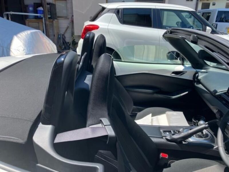 ROADSTER
