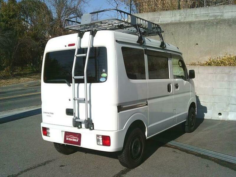 MINICAB VAN