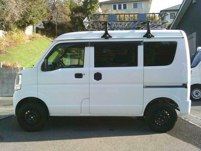MINICAB VAN