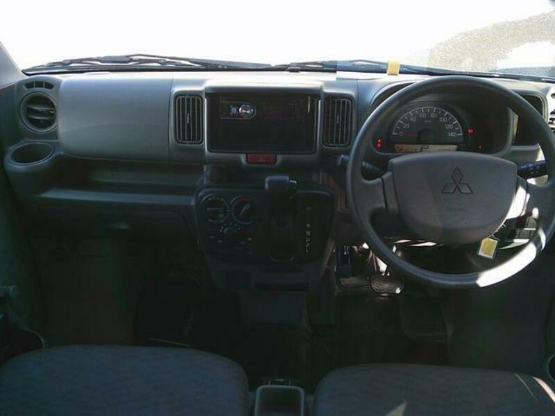 MINICAB VAN